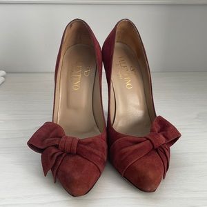 Valentino Burgandy Velvet Bow Front Heels